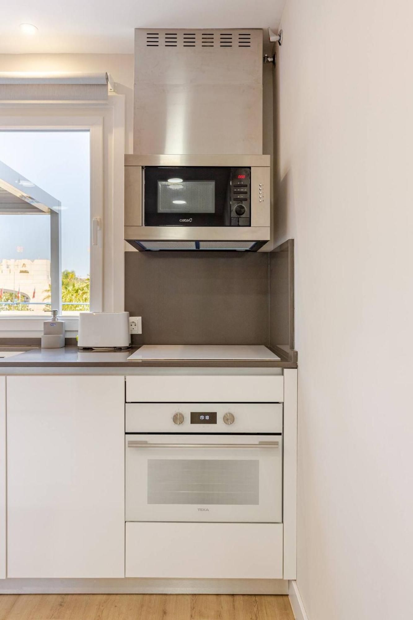 Apartamento En Banana Beach Junto Al Mar - Marbella Exterior foto